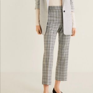 BRAND NWT MANGO size 2 trousers